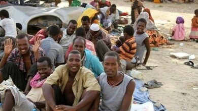 الحوثيون يجندون المهاجرين واللاجئين